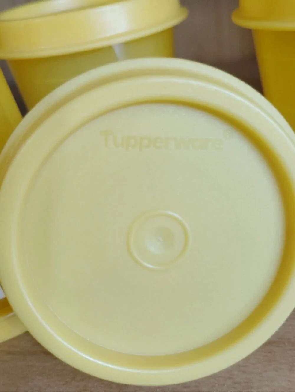 Tupperware Classic Sheer Midgets 2 oz. Minis 6 PC SET Tupper Jell-O Shot Glasses